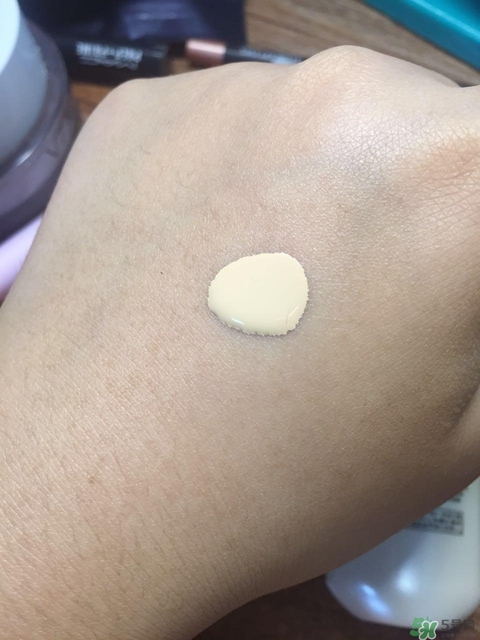 ipsa��͸��ӯ�۵�Һ��ô��?